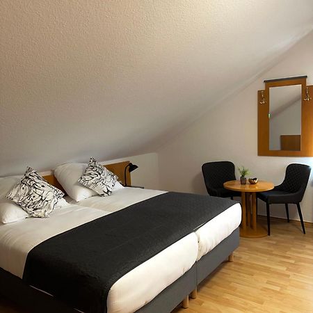 Hotel Restaurant Haus Odendahl Cologne Extérieur photo